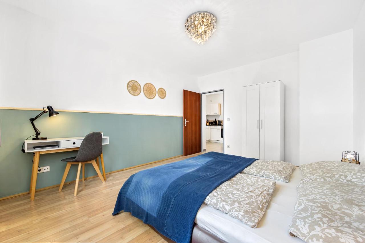 Erholung Pur Nahe Krankenhaus & Uni Mit Parkplatz! Apartment Graz Bagian luar foto