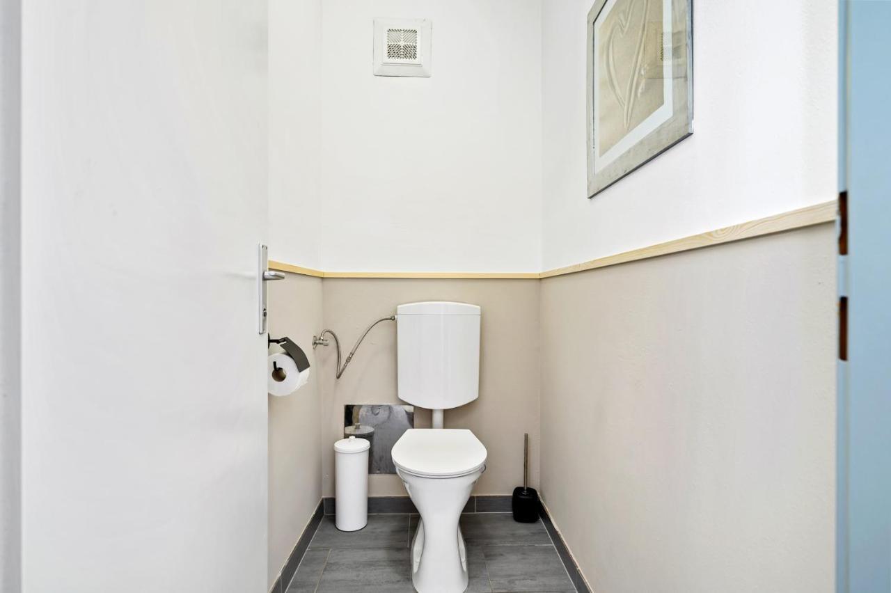 Erholung Pur Nahe Krankenhaus & Uni Mit Parkplatz! Apartment Graz Bagian luar foto