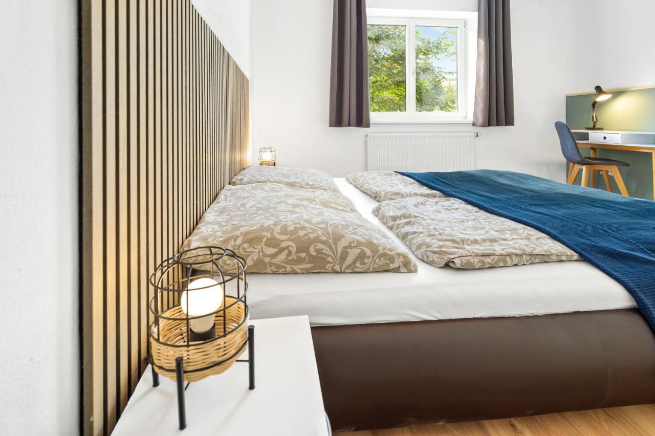 Erholung Pur Nahe Krankenhaus & Uni Mit Parkplatz! Apartment Graz Bagian luar foto